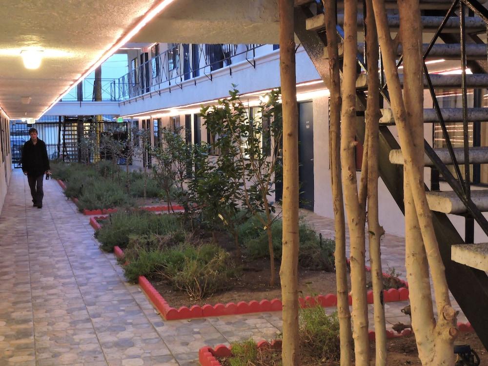 Hotel La Adventurer 3*