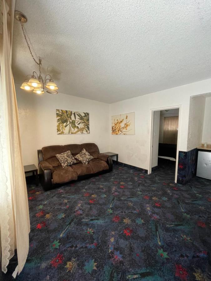 La Adventurer 3* Inglewood